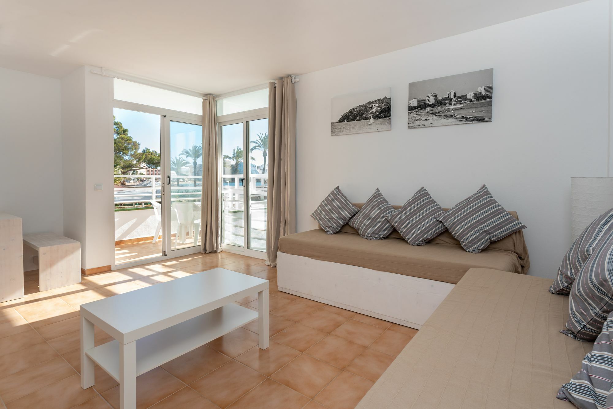 Neighbours Apartments Magaluf  Exterior photo