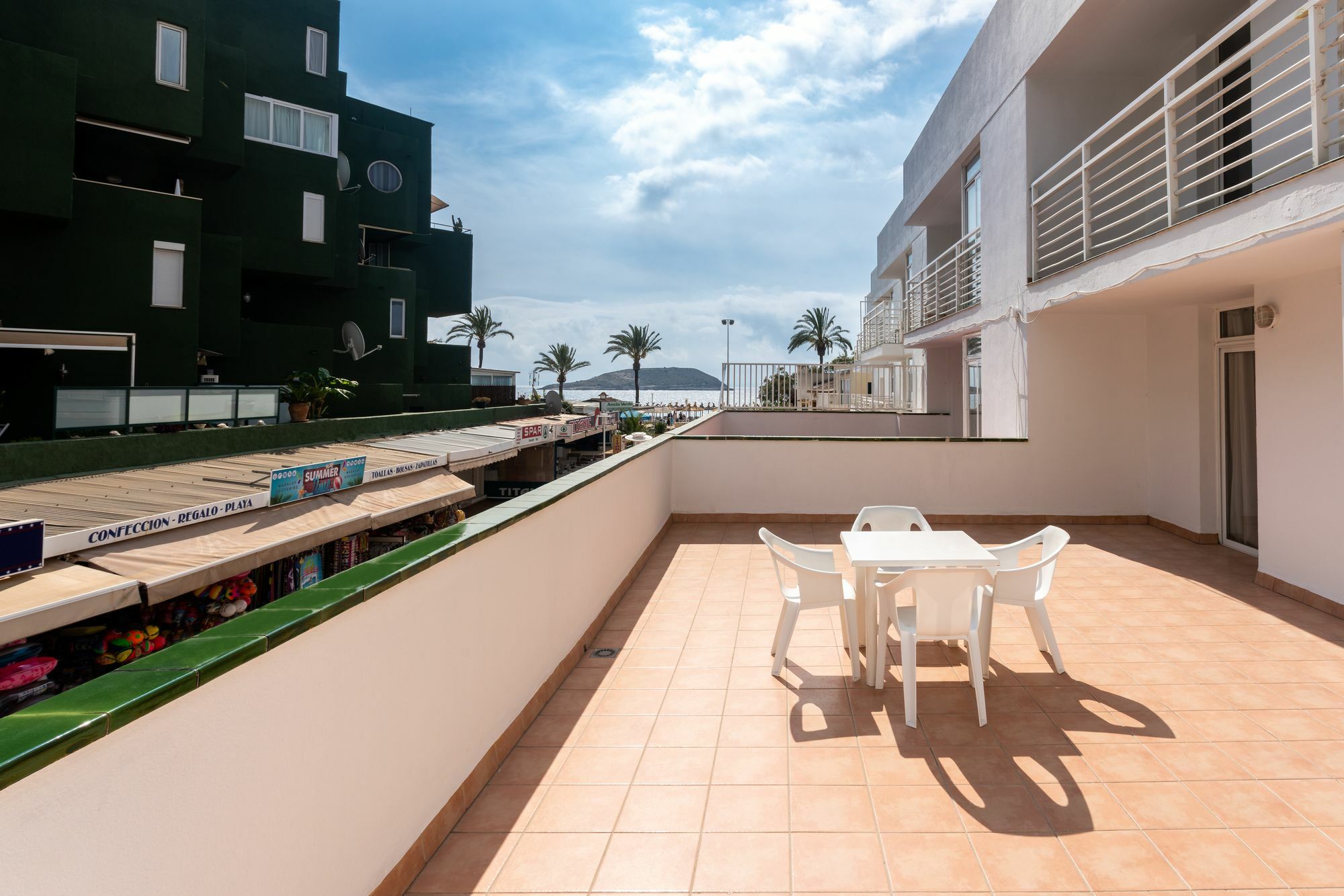 Neighbours Apartments Magaluf  Exterior photo