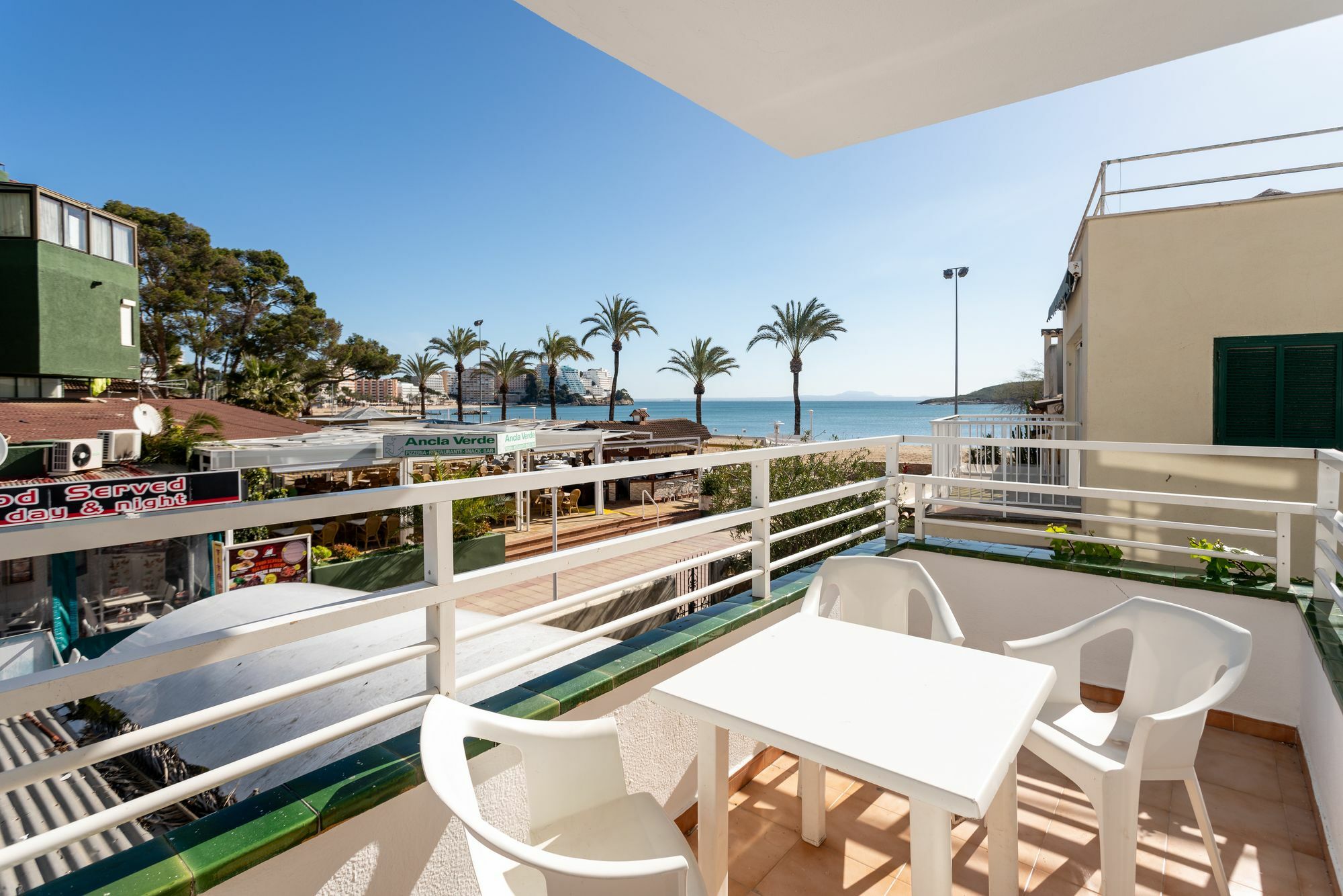 Neighbours Apartments Magaluf  Exterior photo